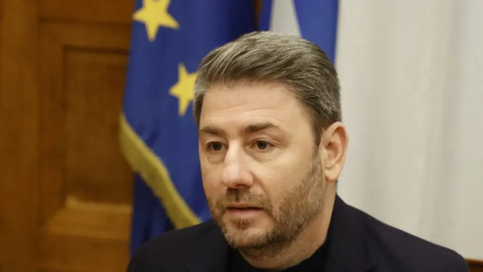 ΠΑΣΟΚ σε κρίση: Ο Νίκος Ανδρουλάκης και η αμφισβήτηση από τα στελέχη του