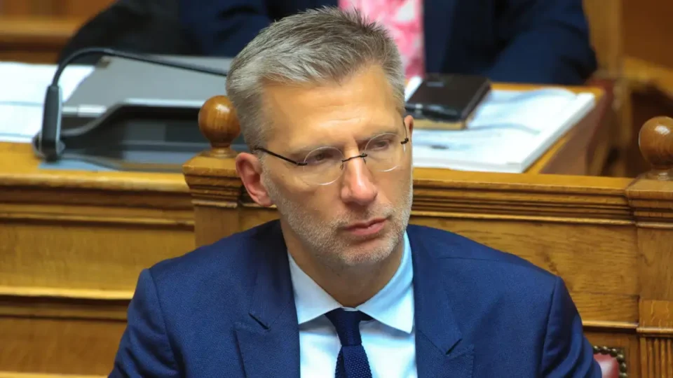 Άκης Σκέρτσος: Η κυβέρνηση ελέγχεται και πρέπει να ελέγχεται
