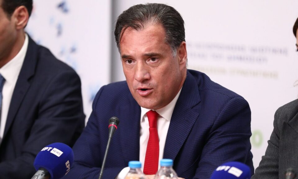 Άδωνις Γεωργιάδης: "Μην αμελήσετε το μήνυμα για δωρεάν προληπτικές εξετάσεις"