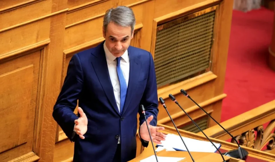 Μητσοτάκης στη Βουλή: Νέα αύξηση στον κατώτατο μισθό στα 950 ευρώ - Στη Συνταγματική Αναθεώρηση θα προτείνω προς αναθεώρηση το άρθρο 86 για την ευθύνη υπουργών