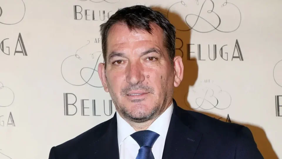 Πύρρος Δήμας: "Στα λεωφορεία κρατιόμουν με τα δυο μου χέρια για να μην φοβούνται τις τσέπες τους, με πείραζε πολύ"