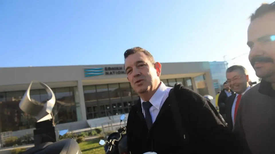 Νίκος Παπαδόπουλος: Δεν είναι έργα τέχνης, είναι περιττώματα του διαβόλου