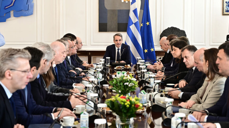 Θέμα ωρών ο ανασχηματισμός: Ποιοι φεύγουν και ποιοι έρχονται
