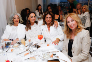 Ανίτα Χαλαμανδάρη Μαρία Ορφανουδάκη Κατερίνα Μανόλο Ντορέτα Πατρινέλη