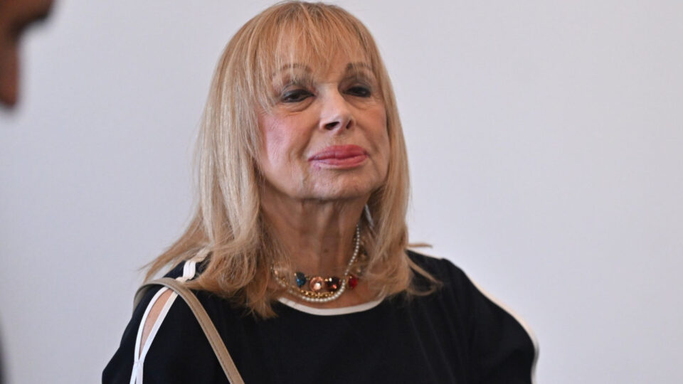 «Με άφησαν μόνη»: Η εξομολόγηση της Άννας Φόνσου για τη στιγμή που είδε τα φώτα να σβήνουν