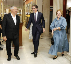 Γιώργος Ντάβλας Παύλος Ντε Γκρες Βασίλισσα Άννα Μαρία