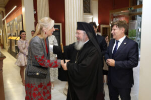 Έλενα Ντάβλα Σεβασιότατος Μητροπολίτης Φαναρίου Αγαθάγγελος Άρης Μυλωνάς