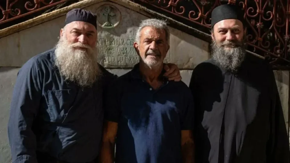 Μελ Γκίμπσον: Στο Άγιο Όρος για πνευματική κατάνυξη πριν τη νέα του ταινία για την Ανάσταση