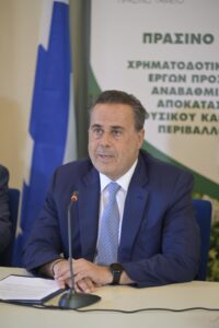 Σταύρος Παπασταύρου