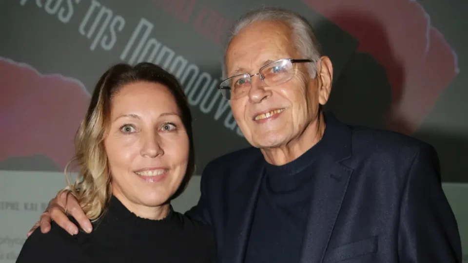 Το Συγκινητικό αντίο της Παυλίνας Κωνσταντάρα στον πατέρα της, Δημήτρη