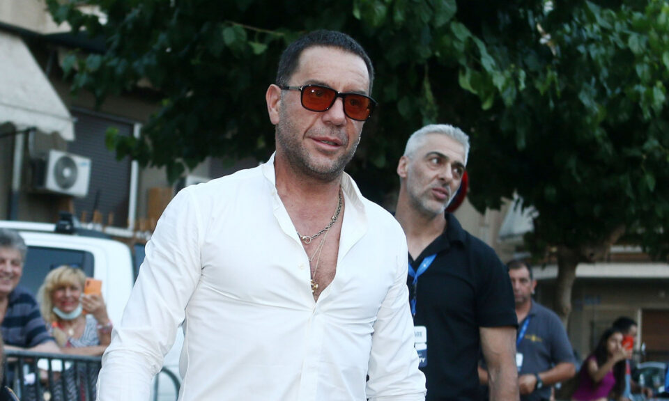 Γιώργος Μαζωνάκης: «Άλλο μοναξιά και άλλο μοναχικότητα»