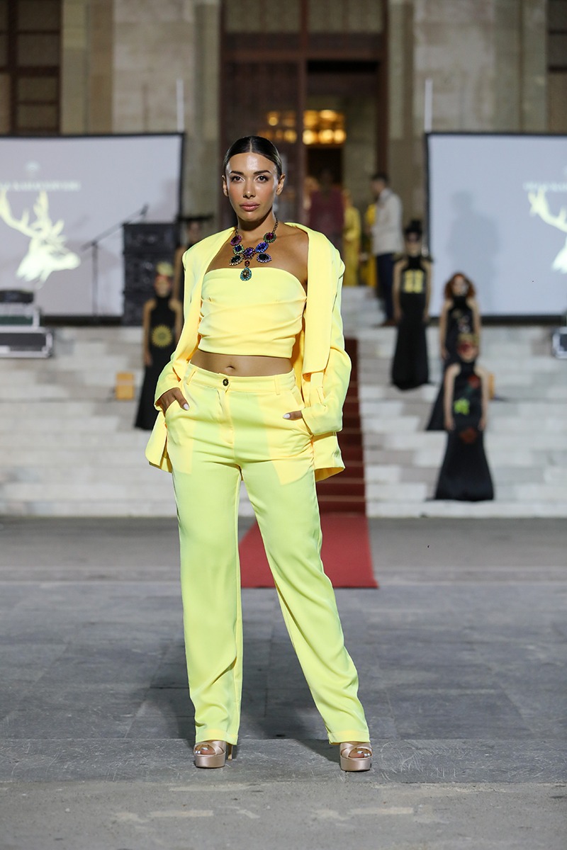 Helio's Land Fashion Show