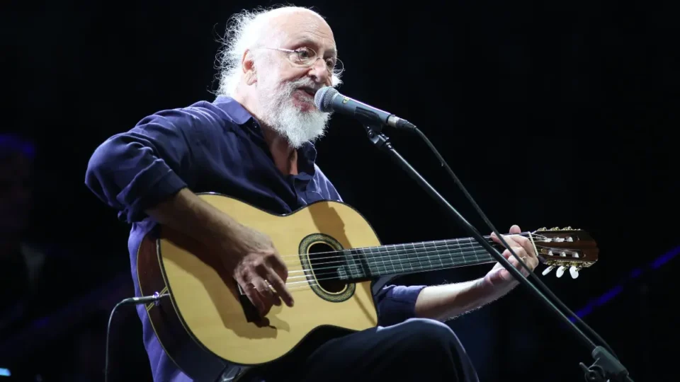 «Το Ροκ του Μέλλοντος»: Ο νέος δίσκος του Διονύση Σαββόπουλου κυκλοφόρησε μετά τον θάνατό του