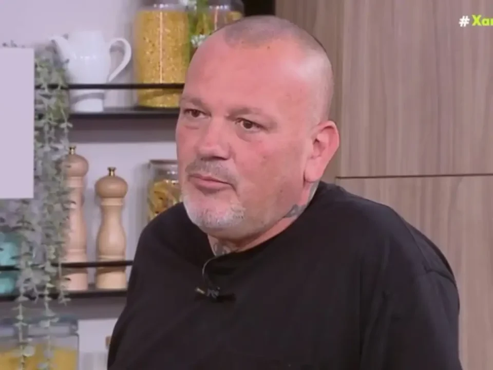 Δημήτρης Σκαρμούτσος: «Η εξάρτησή μου κράτησε 15 χρόνια – Τρεις φορές πήγα να πεθάνω από υπερβολική δόση»