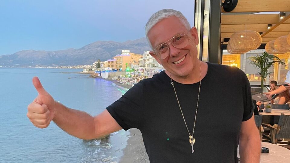 Ξέσπασμα Τάσου Δούση: «Τέλος η ανοχή - Ουστ βρομόσκυλα»