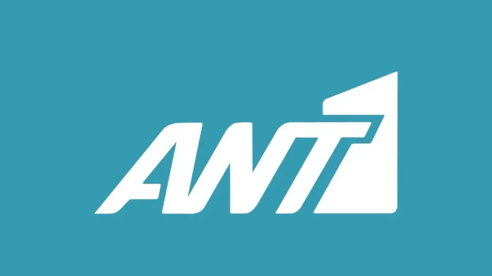 ΑΝΤ1: Τρίζουν πολλές καρέκλες! Οι αστοχίες που βυθίζουν το κανάλι