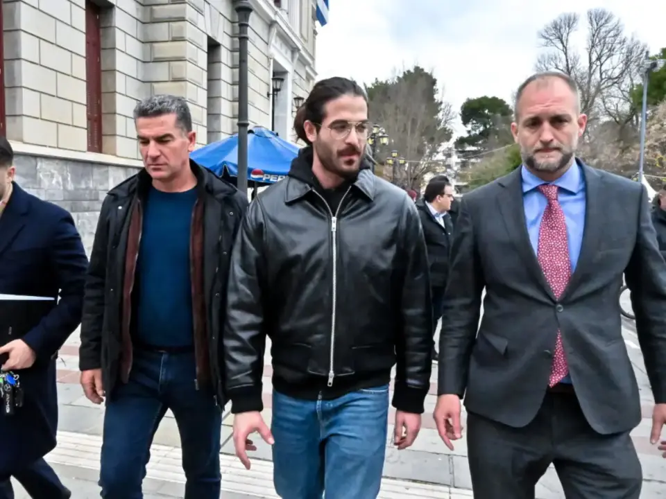 Στο δικαστήριο της Τρίπολης ο Άρης Μουγκοπέτρος για ενδοοικογενειακή απειλή