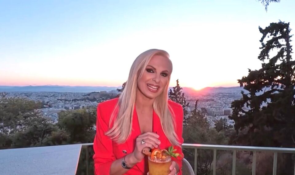 Πράσινη Τέντα: Αυτό είναι το εστιατόριο-cafe με την ωραιότερη θέα στην Αθήνα