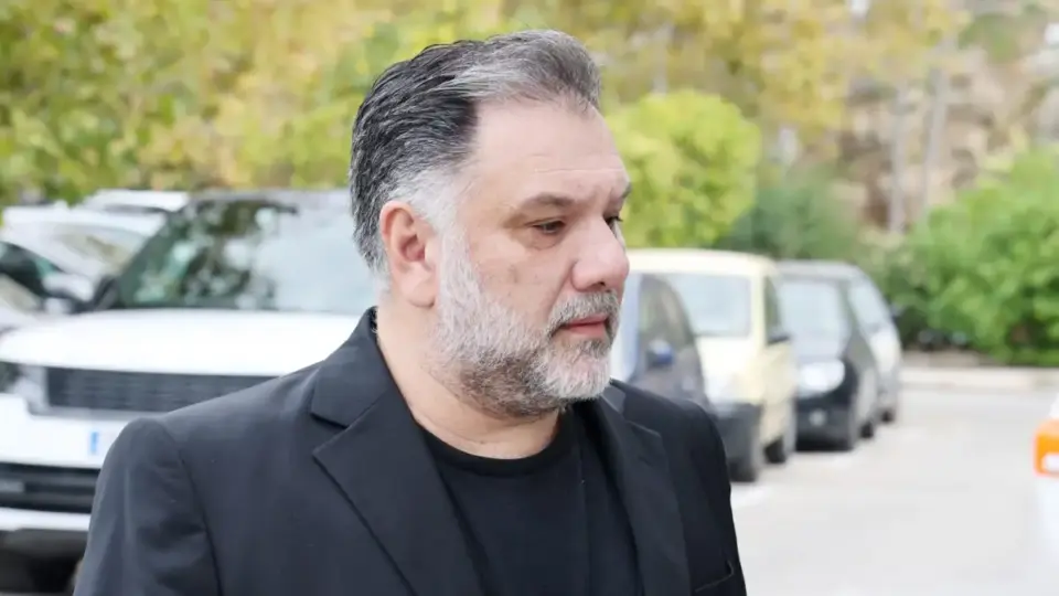 Γρηγόρης Αρναούτογλου: Διέκοψε την ραδιοφωνική του εκπομπή ως ένδειξη πένθους