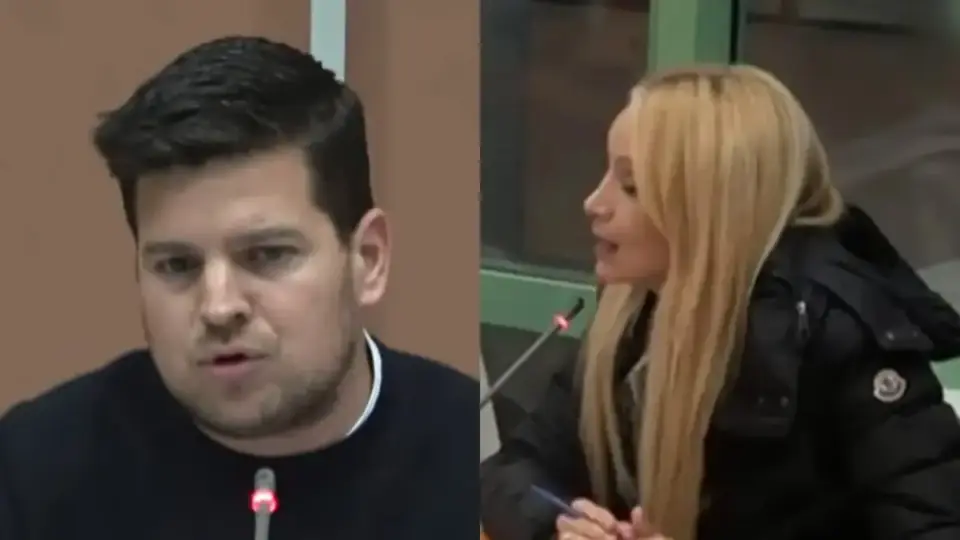 Η Ναταλί Κάκκαβα κατηγόρησε τον Δήμαρχο Σαρωνίδας ότι δεν έχει πάει στρατό! Ο κακός χαμός στο Δημοτικό Συμβούλιο του Δήμου Σαρωνικού