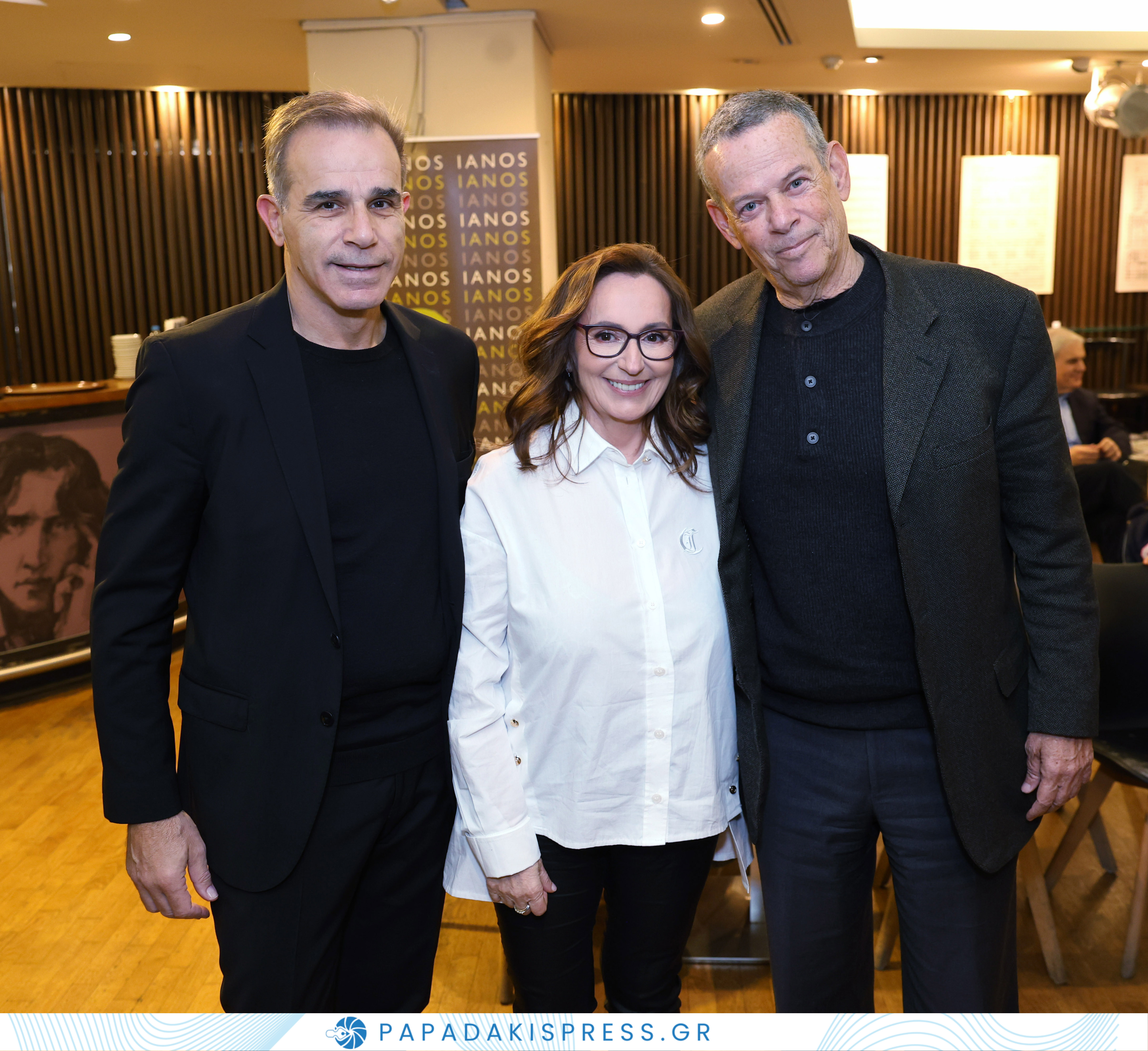 Μανώλης Λέκκας Άννα Μαρία Παπίρη Λάρυ Σακελλαρίου