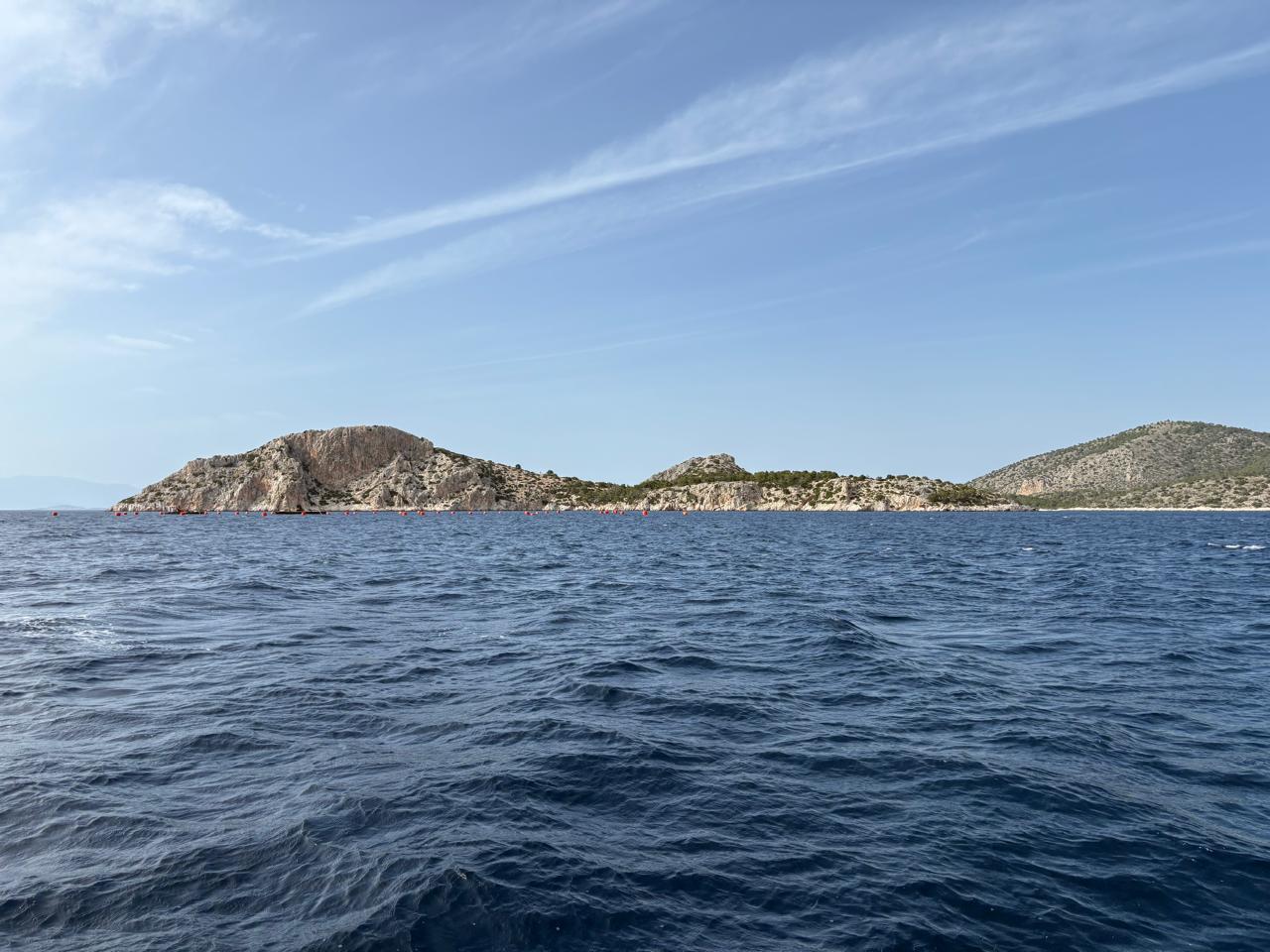 Ταφόπλακα για τον Θαλάσσιο Τουρισμό στην Δωρούσα Αγκιστρίου – Παρέμβαση Γ. Βάλλη για την Πλωτή Μονάδα Ιχθυοκαλλιέργειας