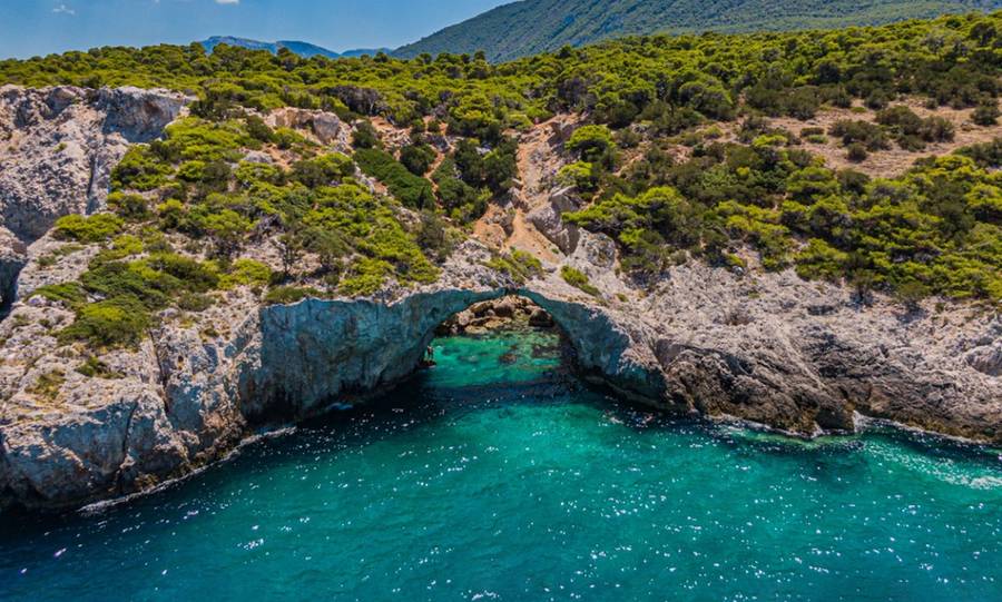 Λουτράκι, Κορινθία παραλία
